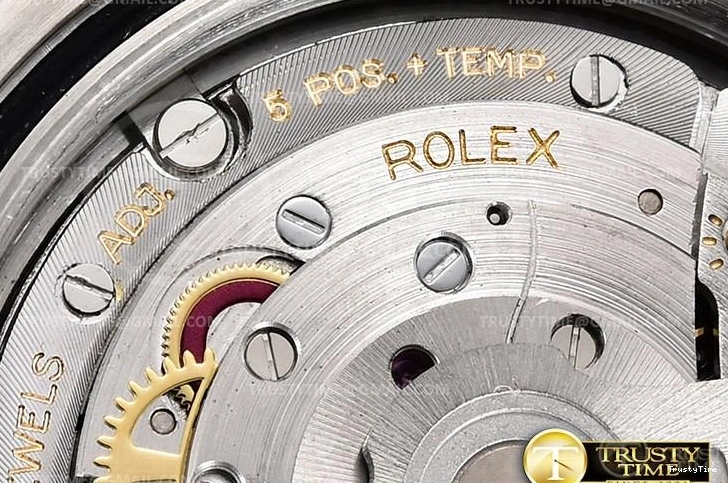 0521 ROLSD094 – Seadweller NewStyle 1023